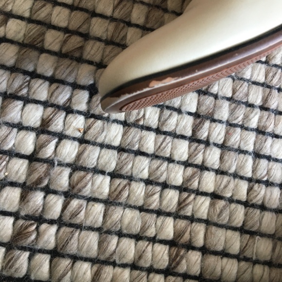 Steve Madden Men’s Dress Shoes Cream Size 10 - Picture 4 of 5